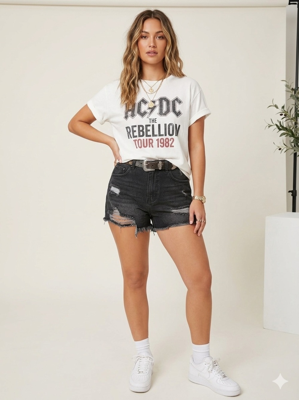 POL High Waisted Distressed Black Denim Shorts Frayed Raw Hem Cutoffs SMALL